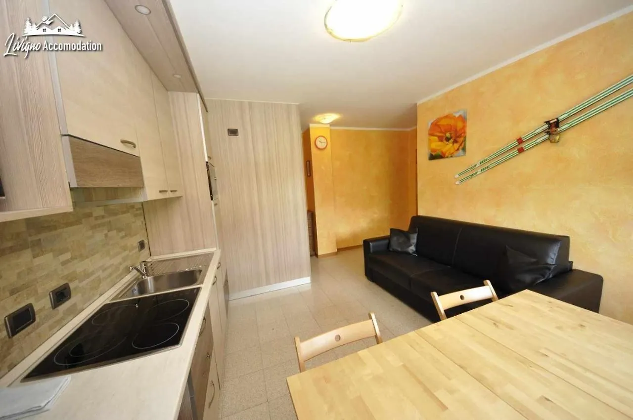 Baita Carosello Apt 4 By Livigno Accomodation Apartament
