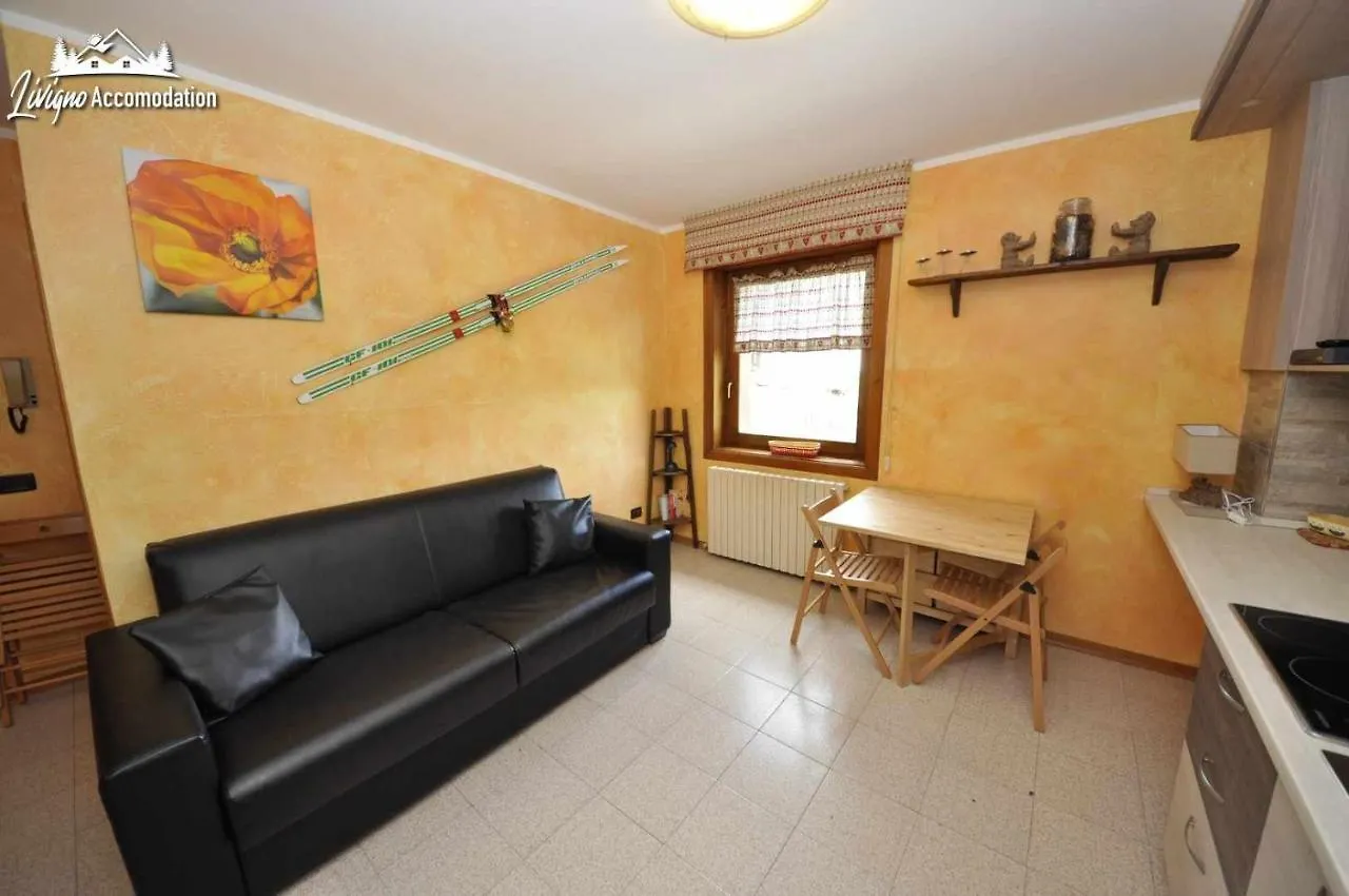 Baita Carosello Apt 4 By Livigno Accomodation Italy