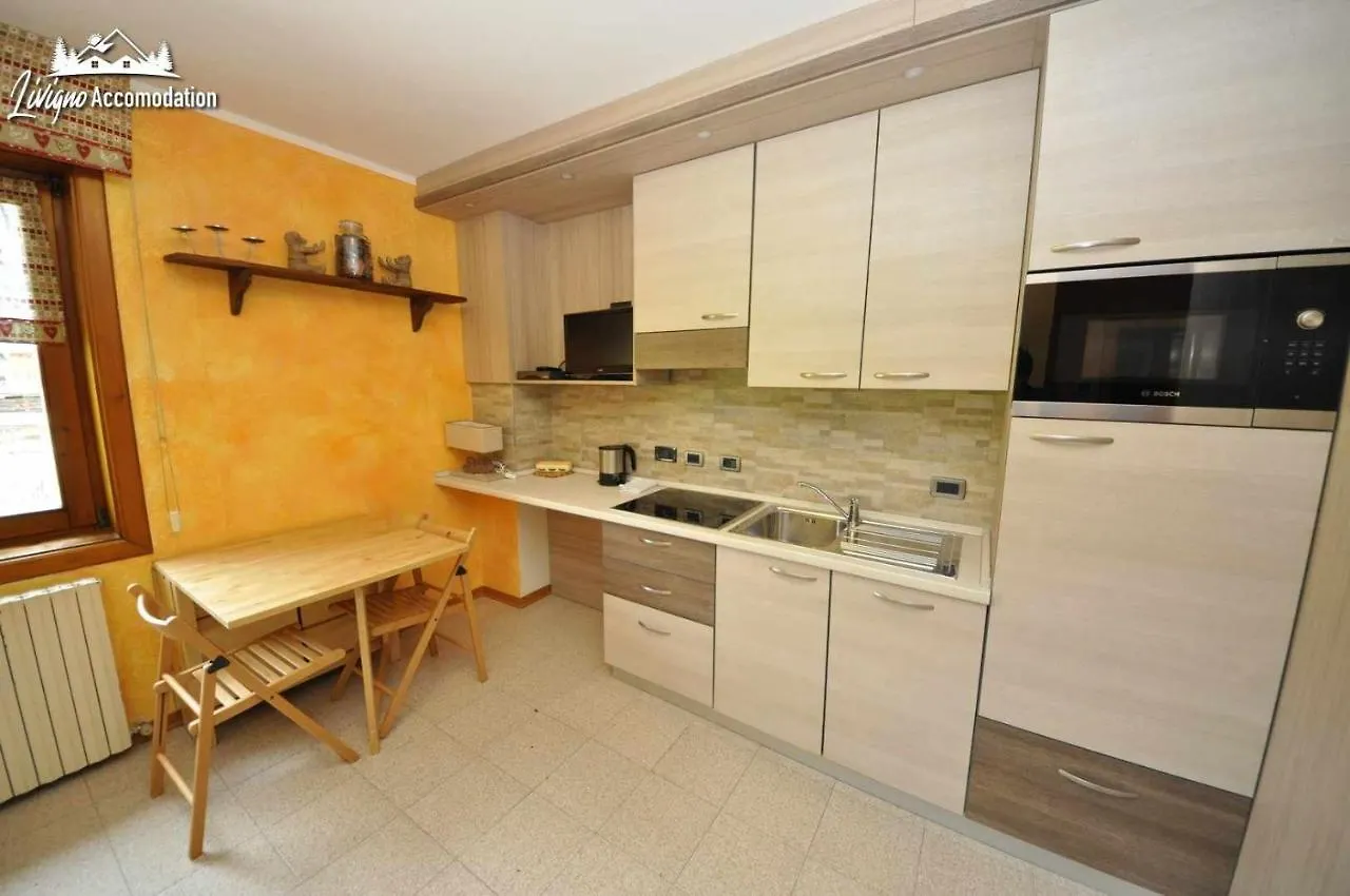 Apartment Baita Carosello Apt 4 By Livigno Accomodation