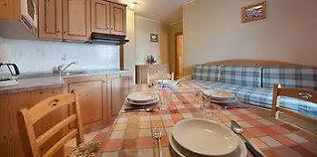 Apartment Baita Carosello Apt 4 By Livigno Accomodation