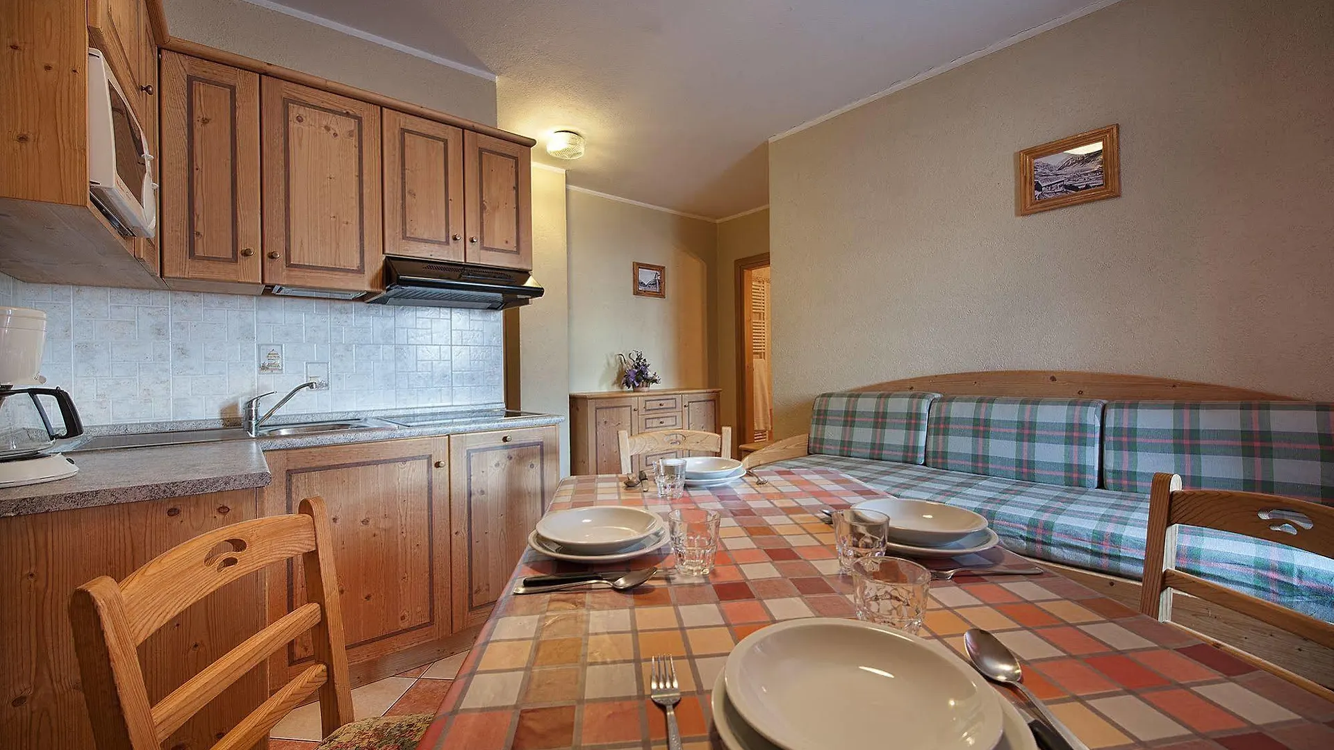 Baita Carosello Apt 4 By Livigno Accomodation 0*,  Italy