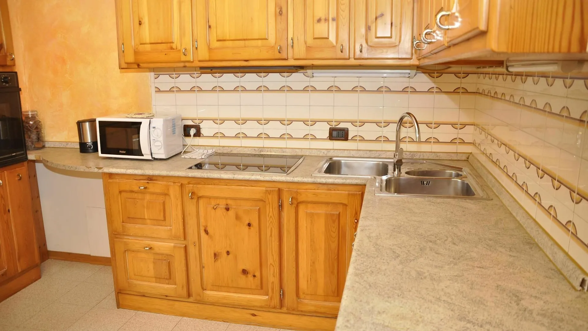Baita Carosello Apt 4 By Livigno Accomodation Apartment
