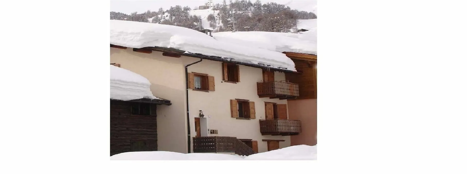 Baita Carosello Apt 4 By Livigno Accomodation